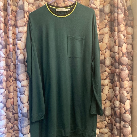 Contemporaine by Simons Green loose fit tunic top - neon accent - pocket - Picture 1 of 5